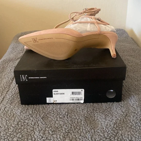 INC blush suede pumps - Picture 3 of 11